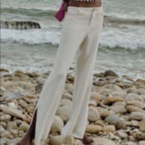 ZARA ECRU PANTS, Pockets, slits at the bottom!